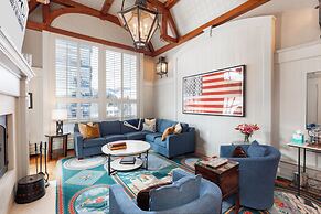 Lodge at Vail Condominiums