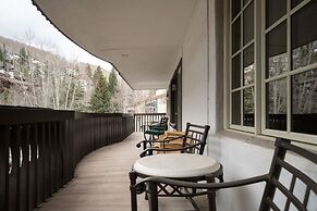 Lodge at Vail Condominiums