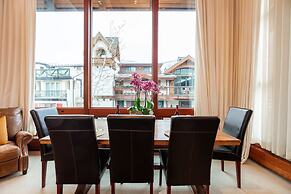 Lodge at Vail Condominiums
