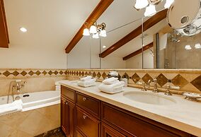 Lodge at Vail Condominiums