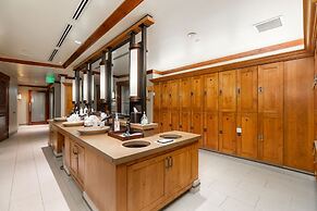 Lodge at Vail Condominiums