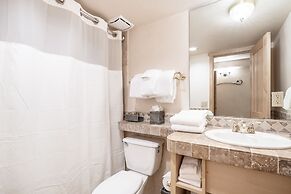 Lodge at Vail Condominiums