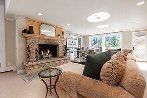 Lodge at Vail Condominiums