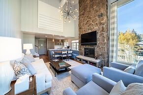 Lodge at Vail Condominiums