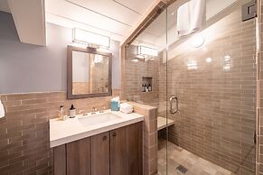 Lodge at Vail Condominiums