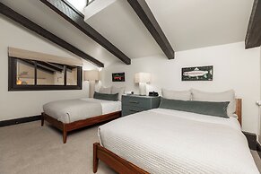 Lodge at Vail Condominiums