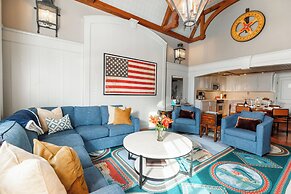 Lodge at Vail Condominiums