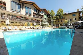 Lodge at Vail Condominiums