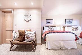 Lodge at Vail Condominiums