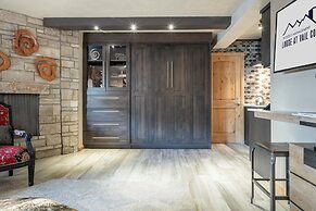 Lodge at Vail Condominiums