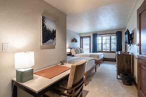 Lodge at Vail Condominiums