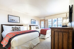Lodge at Vail Condominiums