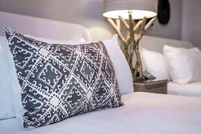 Lodge at Vail Condominiums