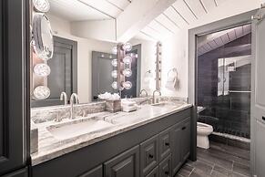 Lodge at Vail Condominiums