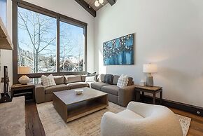 Lodge at Vail Condominiums