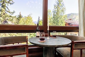 Lodge at Vail Condominiums