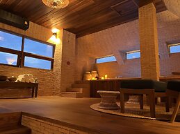 Athita The Hidden Court Chiang Saen