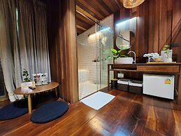 Athita The Hidden Court Chiang Saen