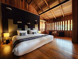 Athita The Hidden Court Chiang Saen