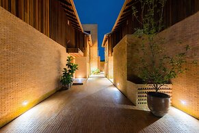 Athita The Hidden Court Chiang Saen