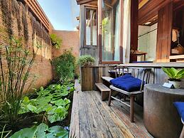 Athita The Hidden Court Chiang Saen