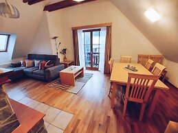 Pohorje Village Wellbeing Resort – Family Apartments Bolfenk