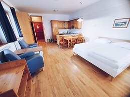 Pohorje Village Wellbeing Resort – Family Apartments Bolfenk