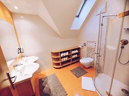 Pohorje Village Wellbeing Resort – Family Apartments Bolfenk