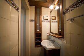 HbHall - Navigli 2 Apartment