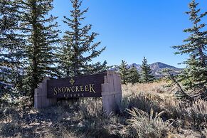 Snowcreek V 840 Spacious with Mountain Views, Gas Grill, Washer Dryer 