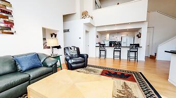 Snowcreek V 840 Spacious with Mountain Views, Gas Grill, Washer Dryer 