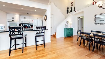 Snowcreek V 840 Spacious with Mountain Views, Gas Grill, Washer Dryer 