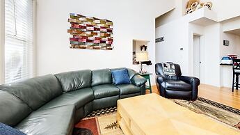 Snowcreek V 840 Spacious with Mountain Views, Gas Grill, Washer Dryer 