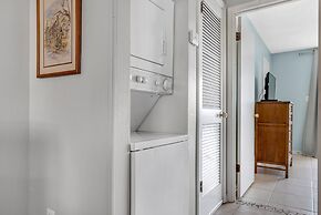 Lagoon Landing 305 1 Bedroom Condo by RedAwning