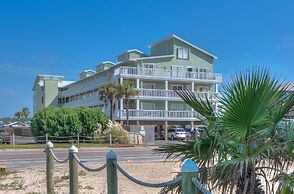 Lagoon Landing 305 1 Bedroom Condo by RedAwning