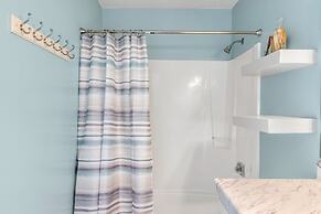 Lagoon Landing 305 1 Bedroom Condo by RedAwning