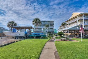 Lagoon Landing 305 1 Bedroom Condo by RedAwning