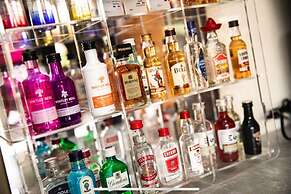 Mono Luxe Villa in Newcastle Upon Tyne