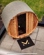 Mono Luxe Villa in Newcastle Upon Tyne