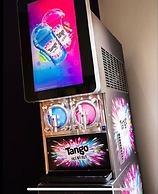 Mono Luxe Villa in Newcastle Upon Tyne