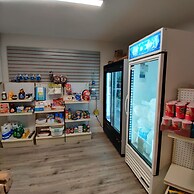 Pathfinder Camp Resorts  Agassiz