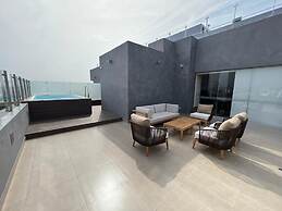 DoubleTree by Hilton Trujillo