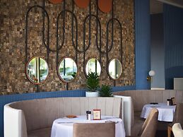 DoubleTree by Hilton Trujillo