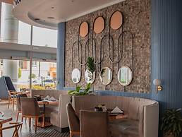 DoubleTree by Hilton Trujillo