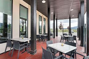 Best Western Premier Route 97 Vernon