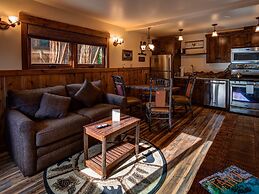 Cedar Glen Lodge