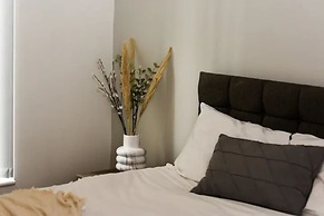 Super 2 Bedroom Apt CityCentre