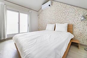 Jeju Stay Dalggum Pension