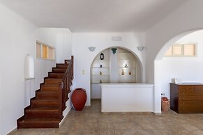 Parikia Cove Mansion