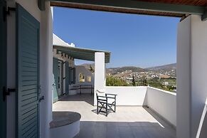 Parikia Cove Mansion